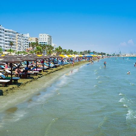 Larnaca Seaview Rooms Extérieur photo