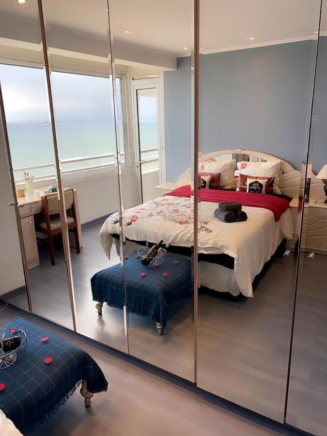 Larnaca Seaview Rooms Extérieur photo