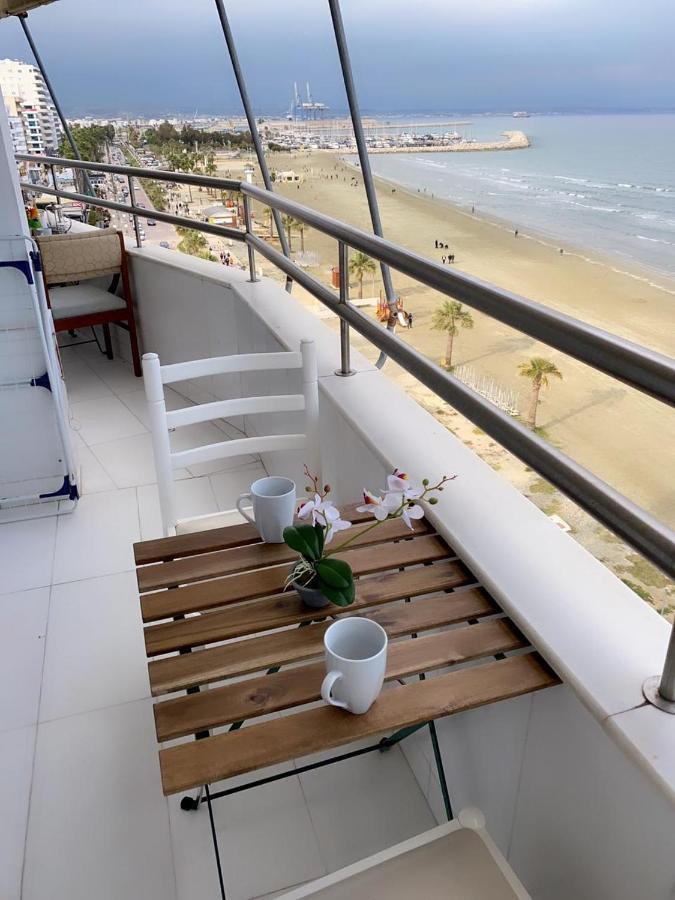 Larnaca Seaview Rooms Extérieur photo