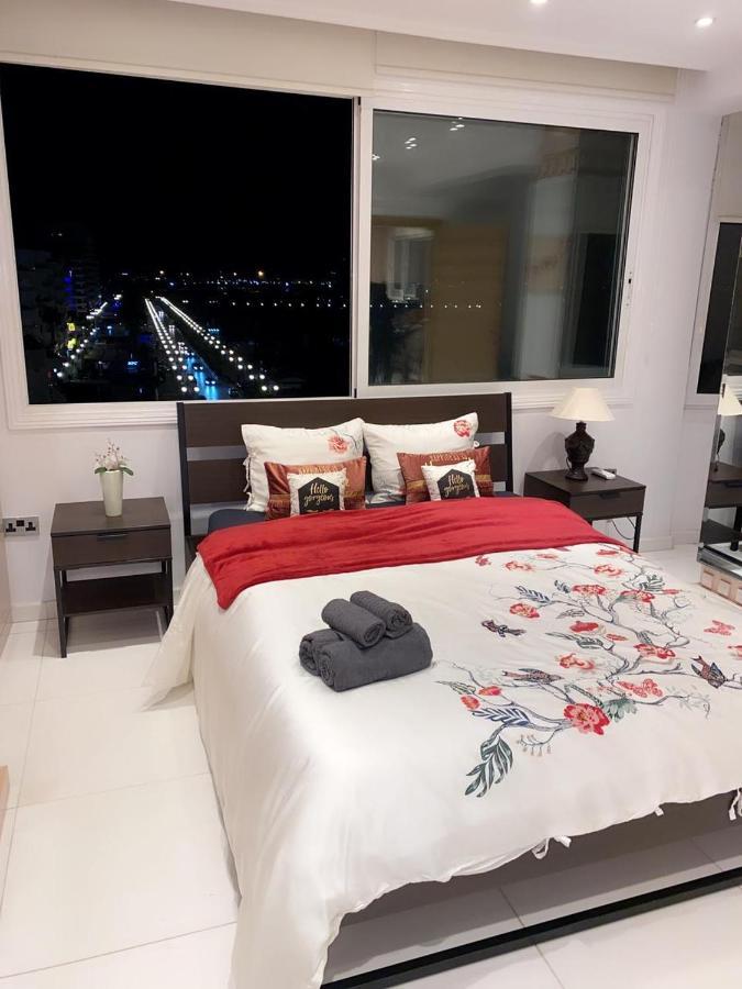 Larnaca Seaview Rooms Extérieur photo