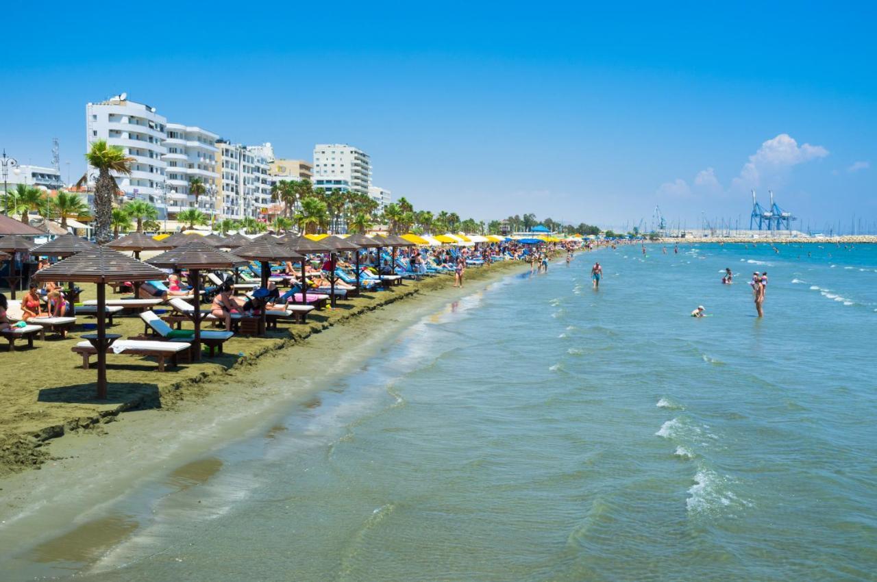Larnaca Seaview Rooms Extérieur photo