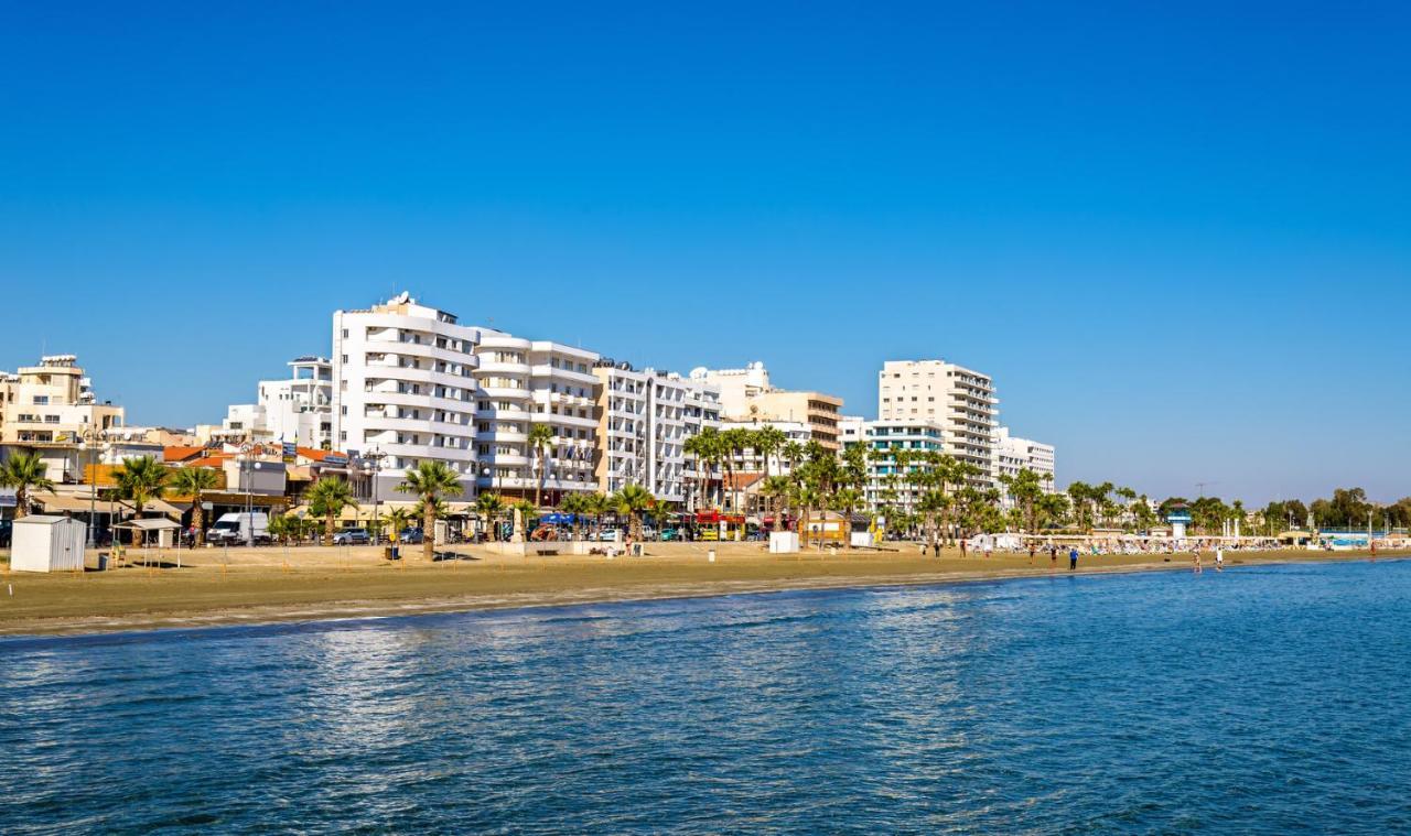 Larnaca Seaview Rooms Extérieur photo
